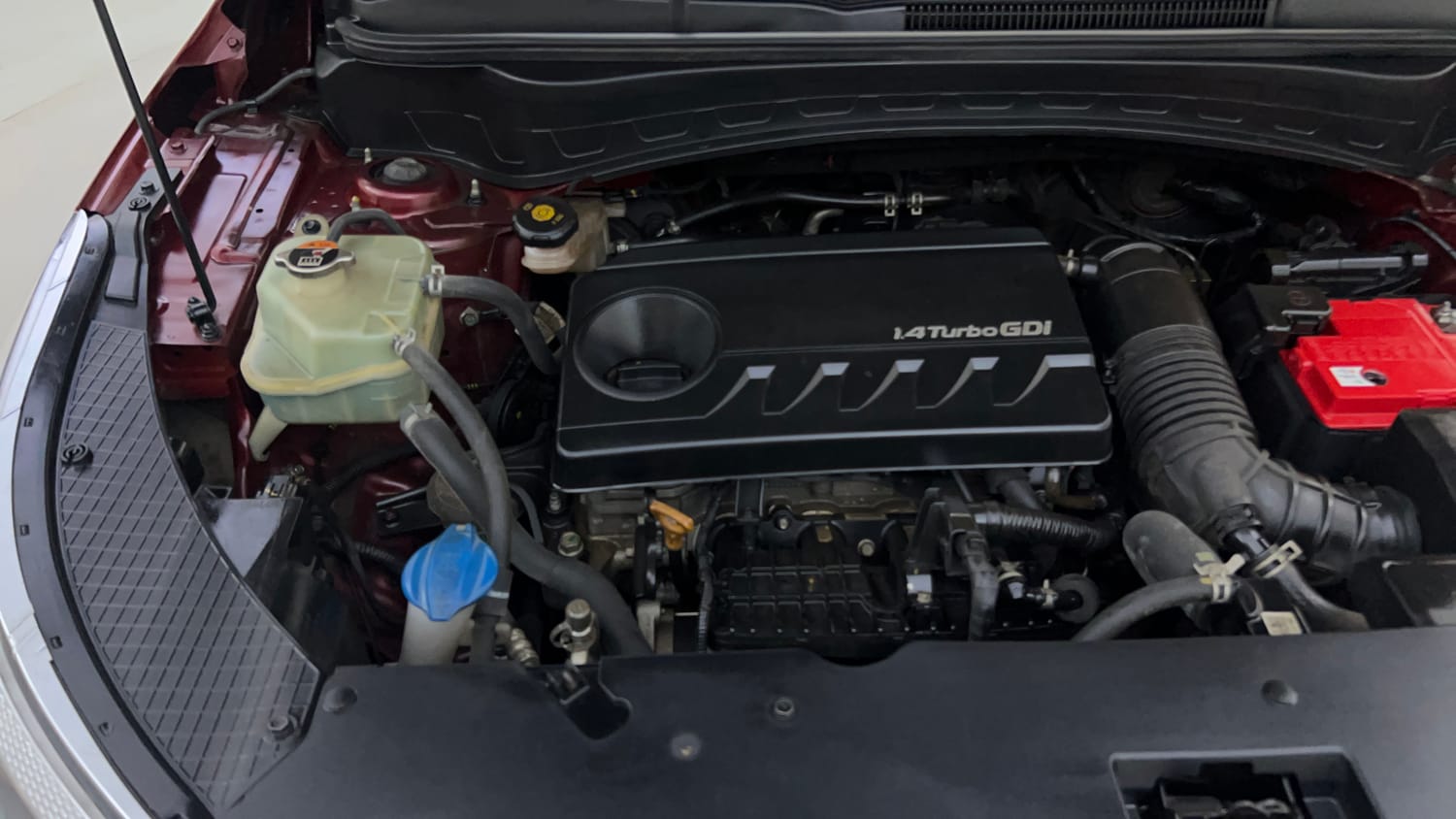 Used 2020 Kia Seltos GTX Plus 1.4 Petrol Manual engine ENGINE RIGHT SIDE VIEW