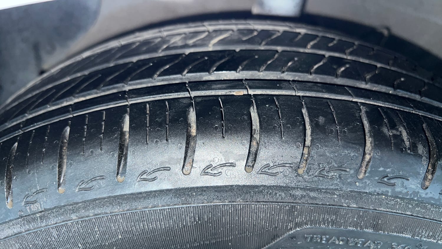 Used 2023 Hyundai Grand i10 Nios Asta 1.2 Kappa VTVT Petrol Manual tyres LEFT FRONT TYRE TREAD VIEW