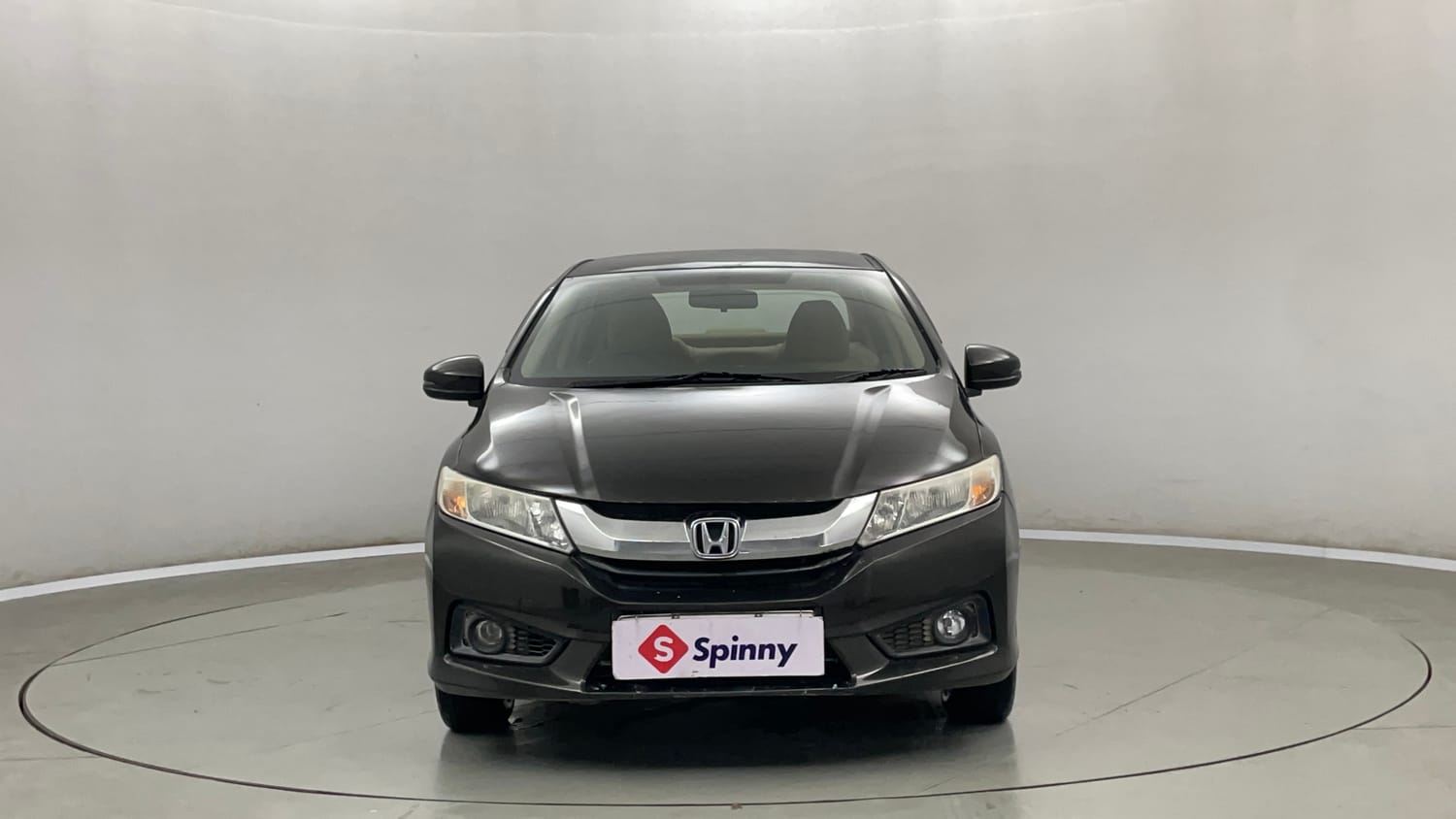 Used 2015 Honda City V Diesel Diesel Manual exterior FRONT VIEW