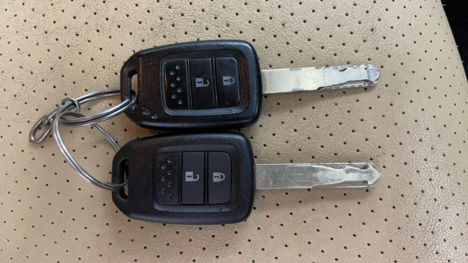 Used 2015 Honda City V Diesel Diesel Manual extra CAR KEY VIEW