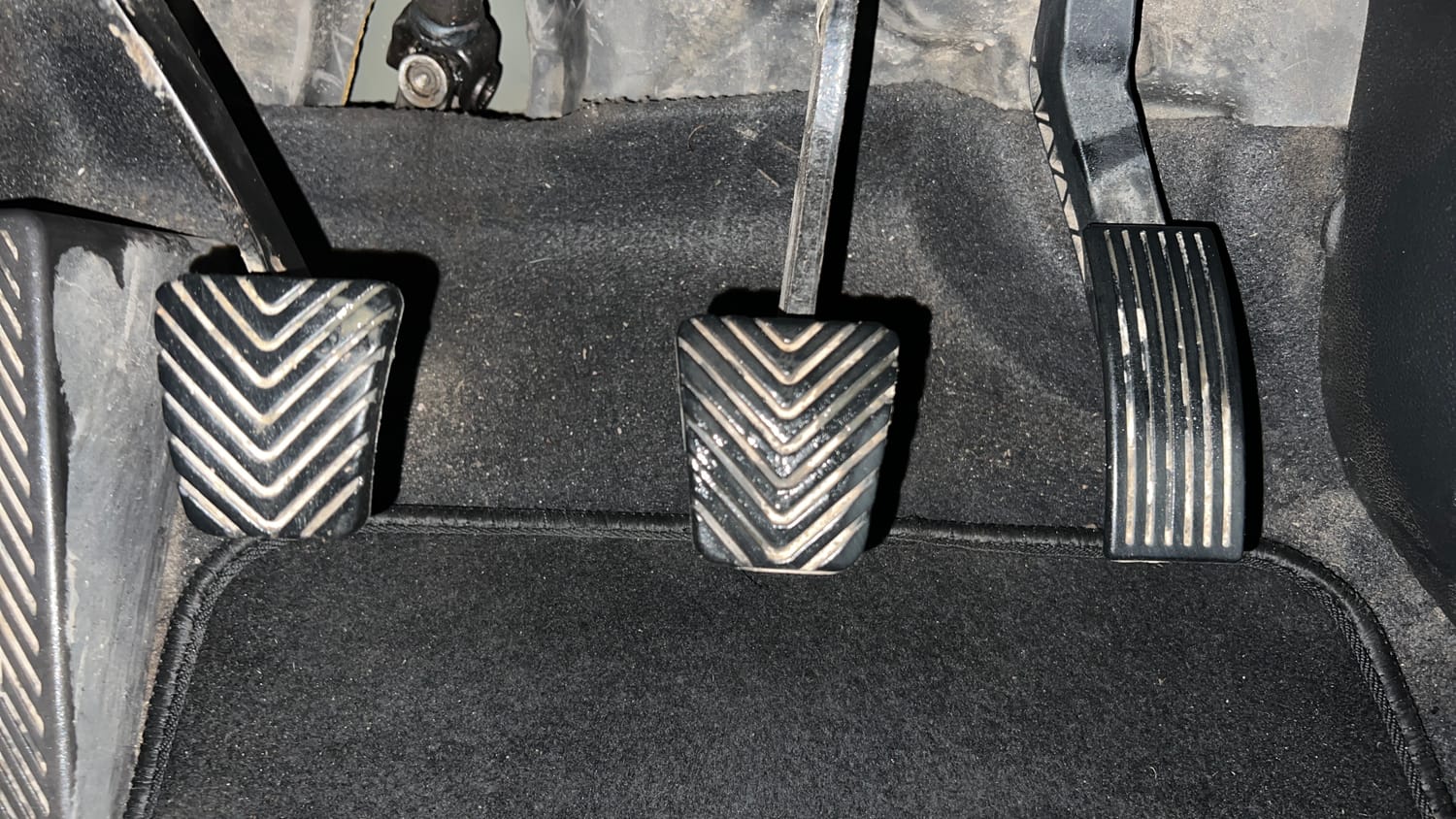 Used 2015 Hyundai Elite i20 Asta 1.2 Petrol Manual interior PEDALS VIEW