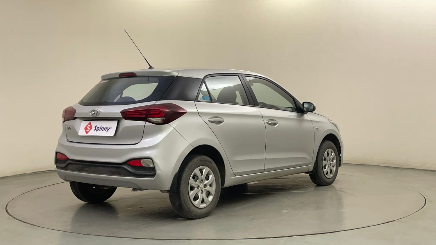 Used 2018 Hyundai Elite i20 Magna Executive 1.2 Petrol Manual exterior RIGHT REAR CORNER VIEW