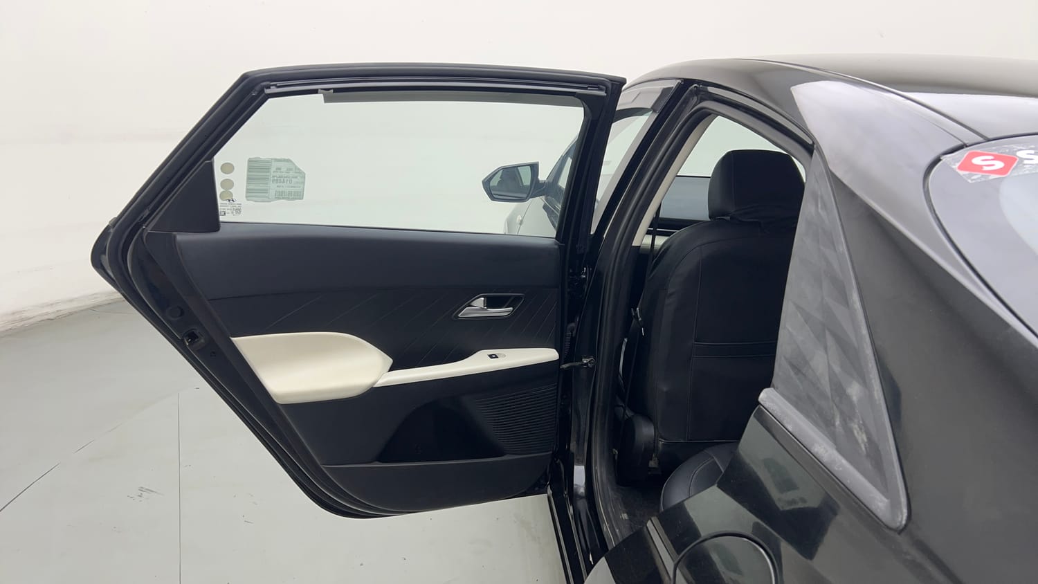 Used 2023 Hyundai Verna EX 1.5 Petrol MT Petrol Manual interior LEFT REAR DOOR OPEN VIEW