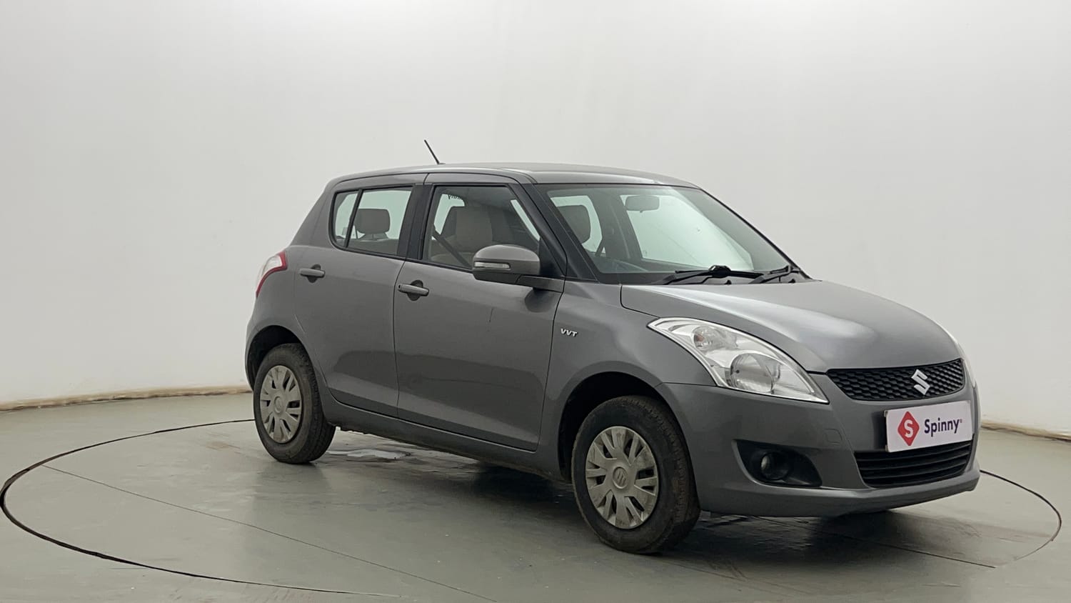 Used 2013 Maruti Suzuki Swift VXi Petrol Manual exterior RIGHT FRONT CORNER VIEW