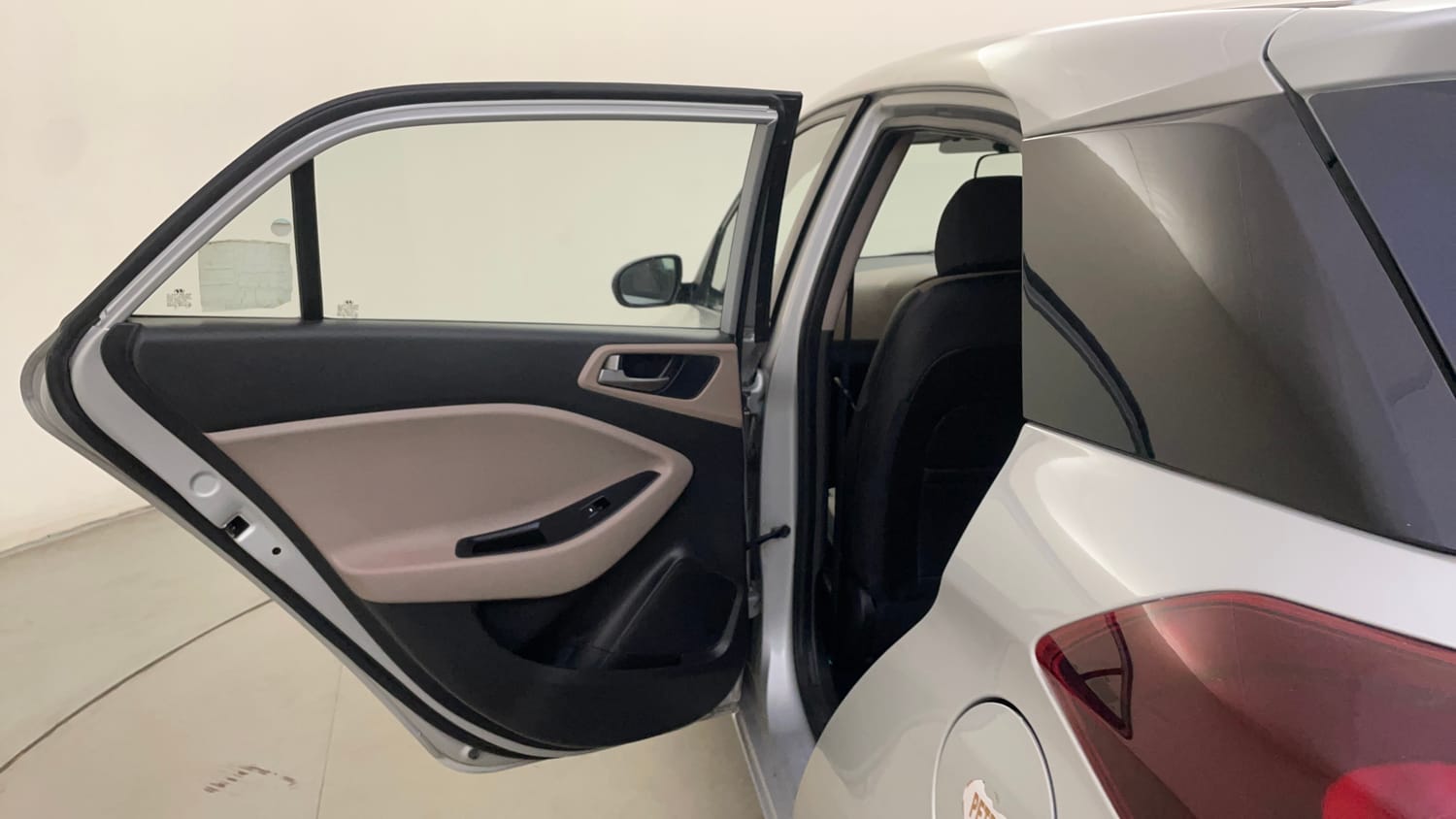 Used 2018 Hyundai Elite i20 Magna Executive 1.2 Petrol Manual interior LEFT REAR DOOR OPEN VIEW