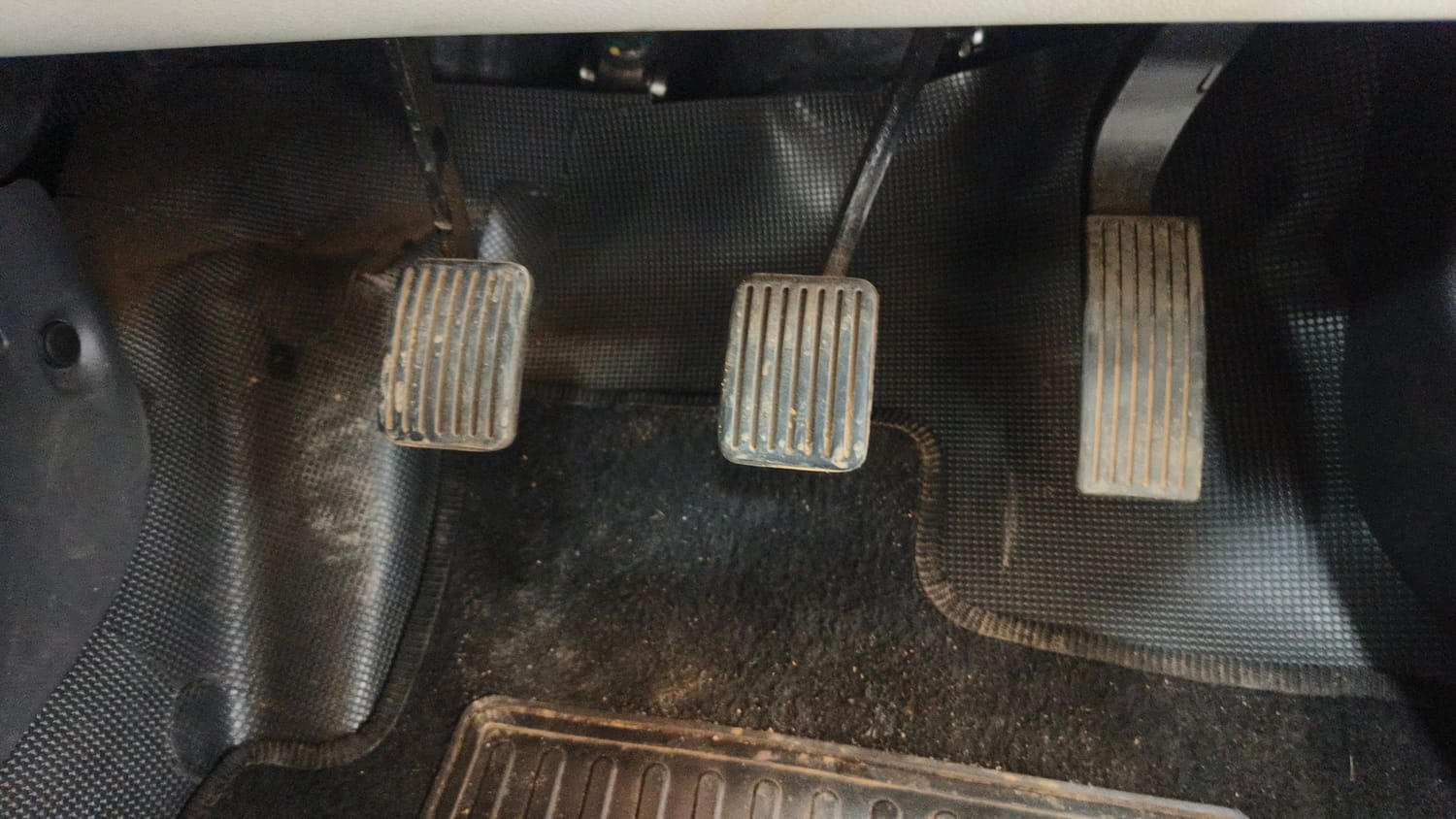 Used 2022 Hyundai Aura SX 1.2 Petrol Petrol Manual interior PEDALS VIEW