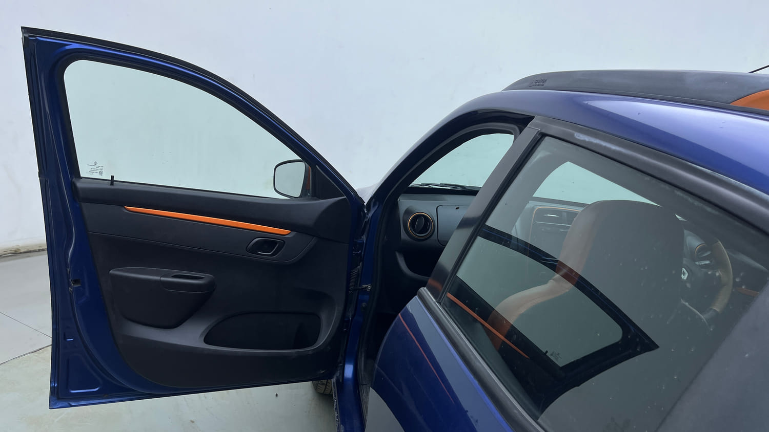 Used 2018 Renault Kwid CLIMBER 1.0 Petrol Manual interior LEFT FRONT DOOR OPEN VIEW
