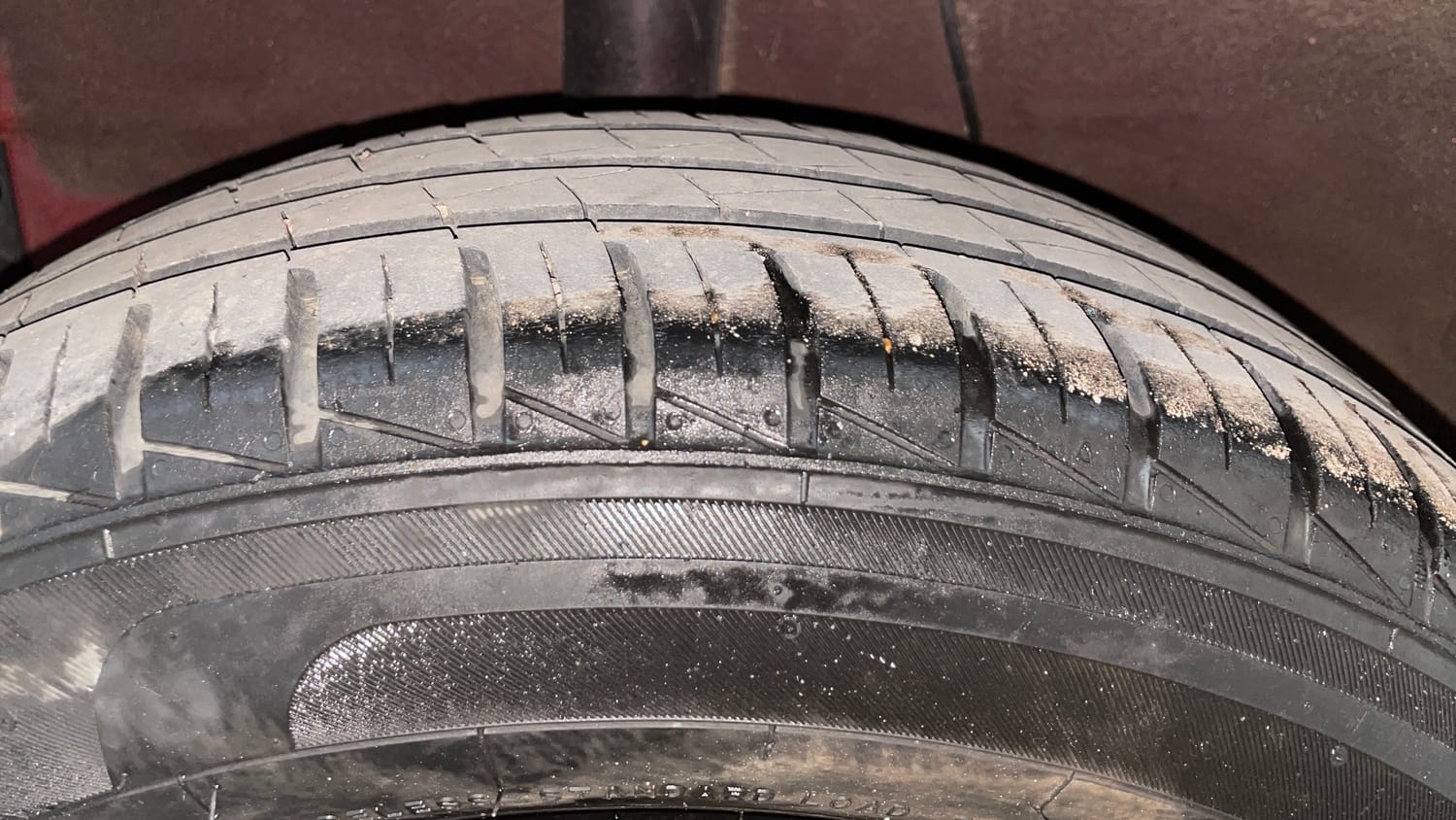 Used 2023 Hyundai Grand i10 Nios Sportz 1.2 Kappa VTVT Petrol Manual tyres RIGHT REAR TYRE TREAD VIEW