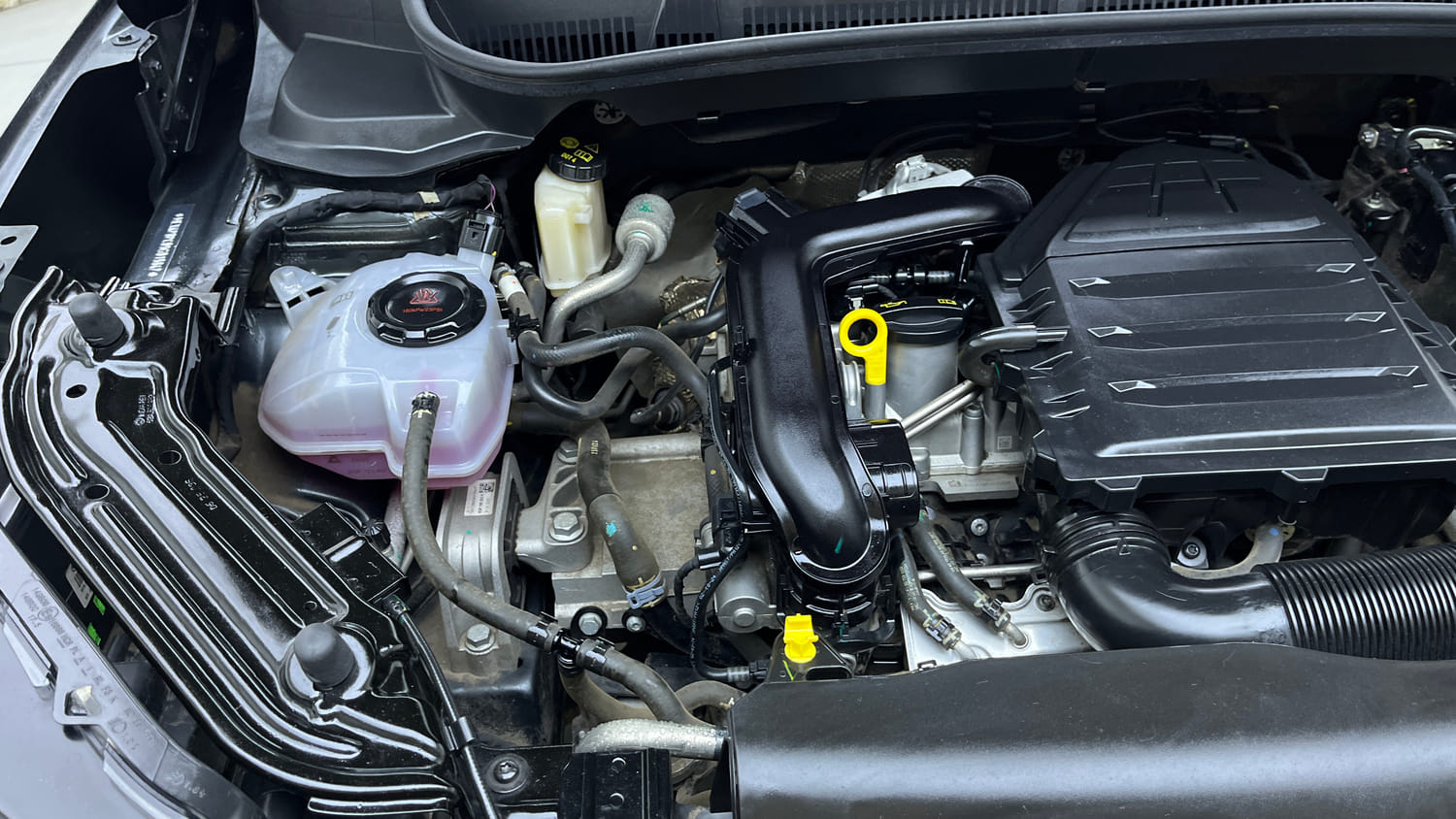 Used 2025 Skoda Kylaq Prestige AT Petrol Automatic engine ENGINE RIGHT SIDE VIEW