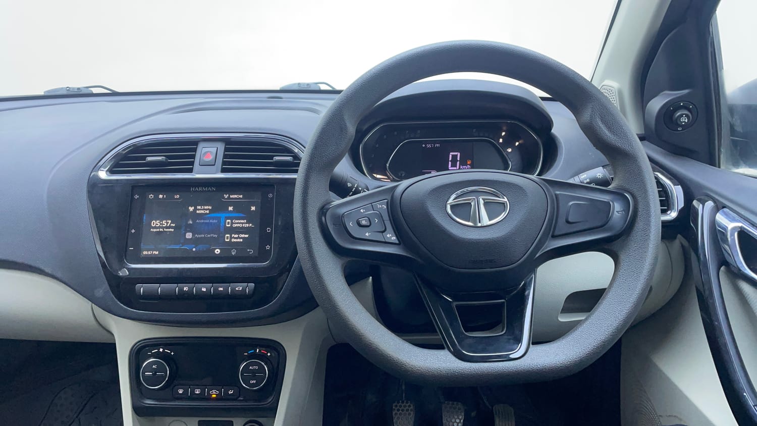 Used 2022 Tata Tigor XZ Plus CNG Cng Manual interior STEERING VIEW