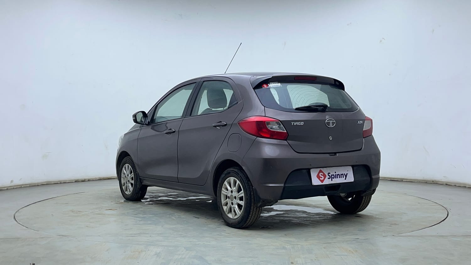 Used 2018 Tata Tiago Revotron XZA Petrol Automatic exterior LEFT REAR CORNER VIEW
