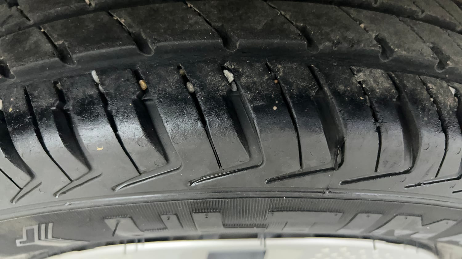 Used 2024 Maruti Suzuki Alto K10 VXi Plus Petrol Manual tyres RIGHT REAR TYRE TREAD VIEW