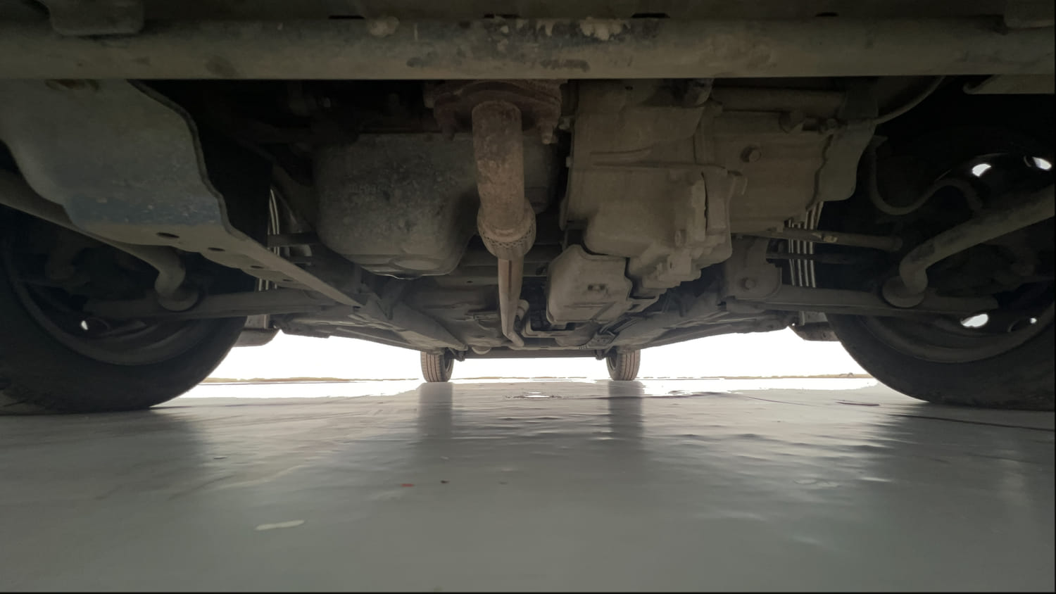 Used 2017 Hyundai Eon Sportz Petrol Manual extra FRONT LEFT UNDERBODY VIEW