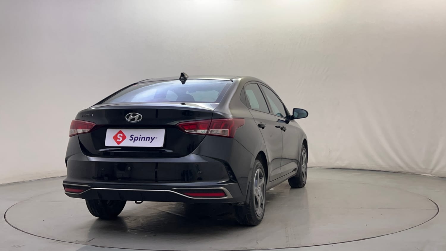 Used 2022 Hyundai Verna S Plus 1.5 VTVT Petrol Manual exterior RIGHT REAR CORNER VIEW