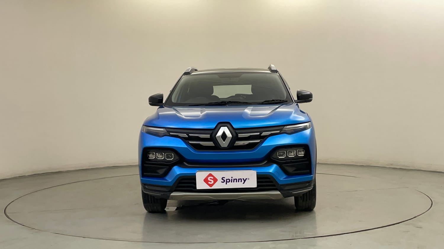 Used 2022 Renault Kiger RXZ AMT Dual Tone Petrol Automatic exterior FRONT VIEW