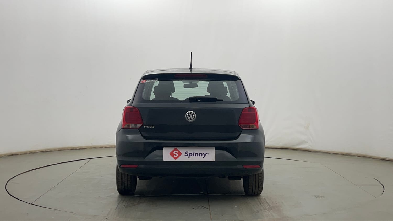 Used 2016 Volkswagen Polo Comfortline 1.2L (P) Petrol Manual exterior BACK VIEW