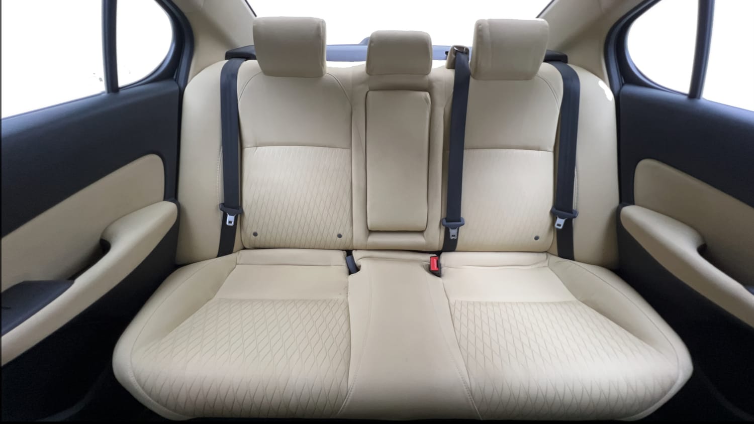 Used 2023 Honda City V CVT Petrol Petrol Automatic interior REAR SEAT CONDITION VIEW