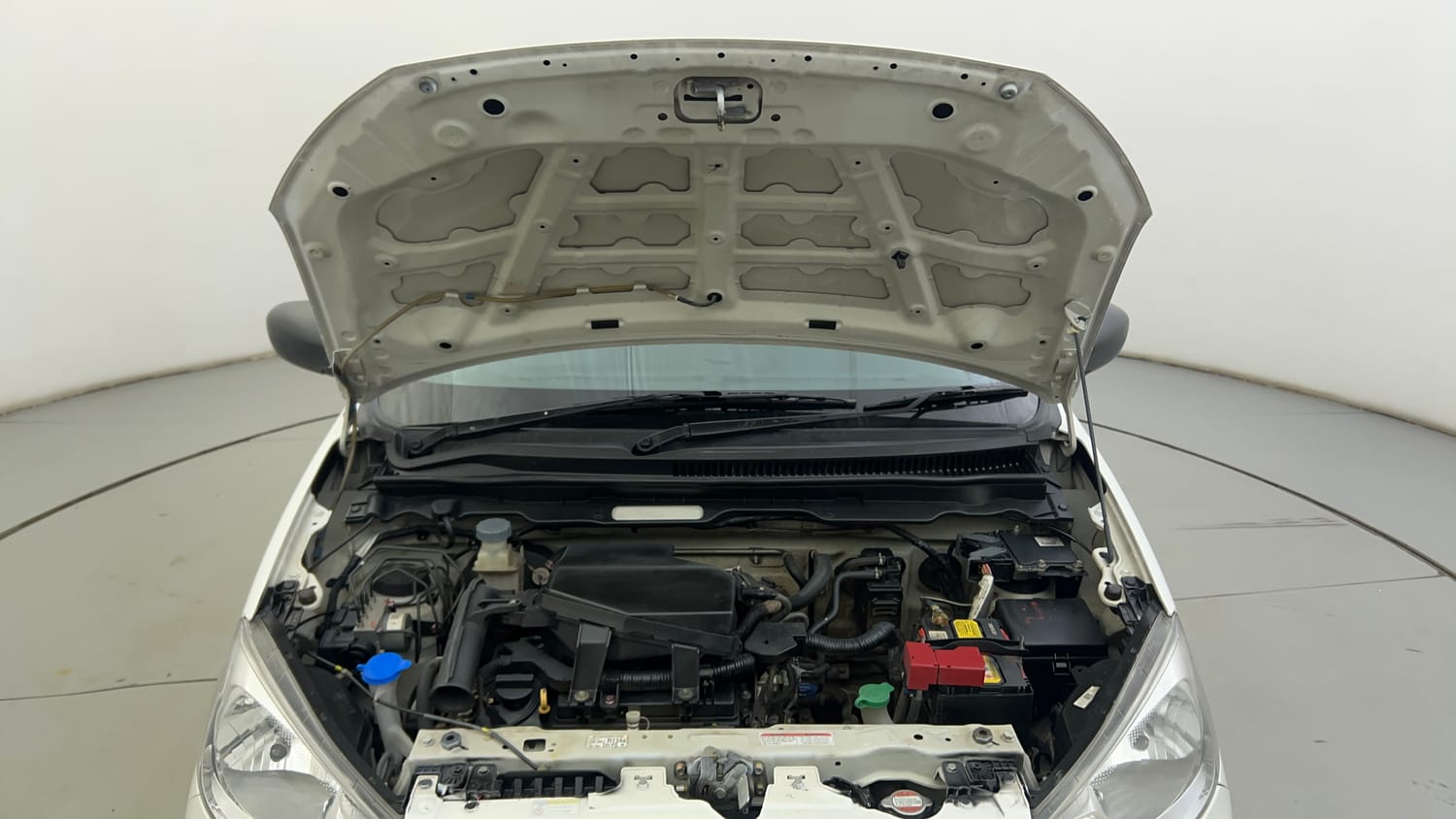 Used 2024 Maruti Suzuki Alto K10 VXi Plus Petrol Manual engine ENGINE & BONNET OPEN FRONT VIEW