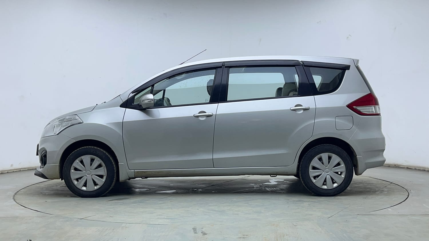 Used 2017 Maruti Suzuki Ertiga VXI Petrol Manual exterior LEFT SIDE VIEW