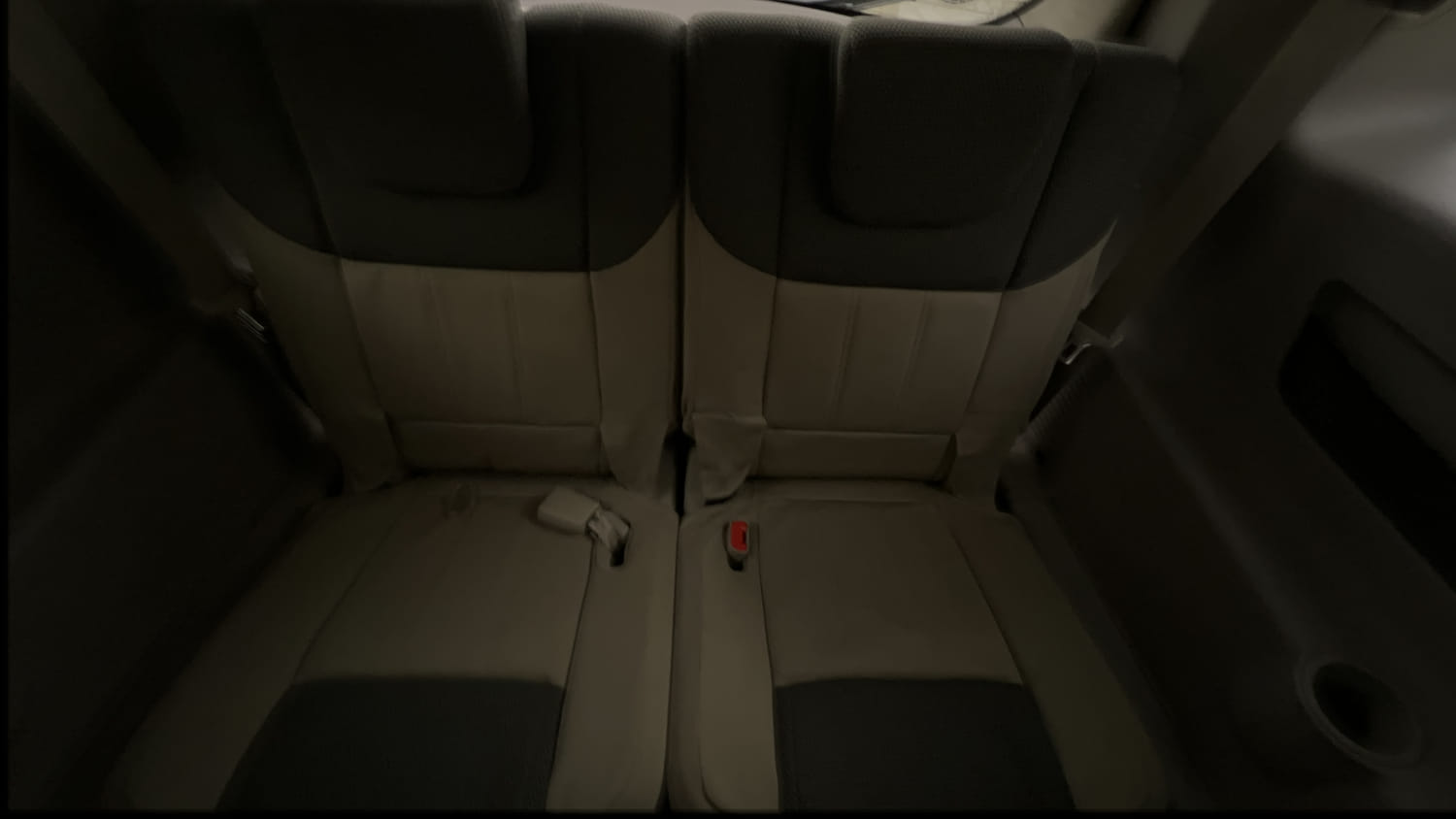 Used 2018 Mahindra XUV500 W6 Diesel Manual interior THIRD ROW SEAT