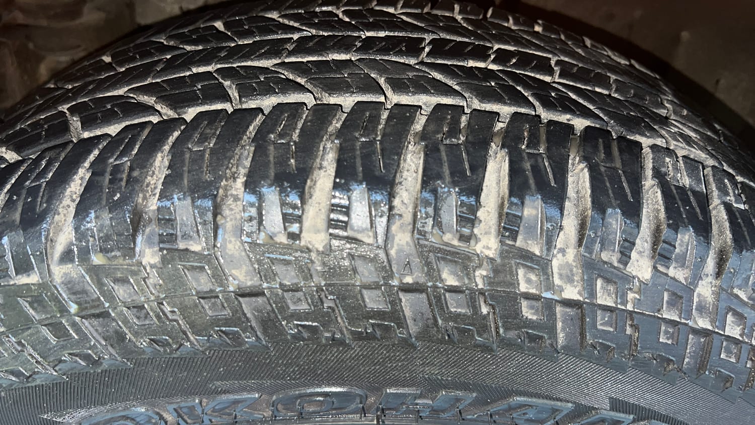 Used 2023 mahindra Thar LX Hard Top Diesel AT 4WD Diesel Automatic tyres LEFT FRONT TYRE TREAD VIEW