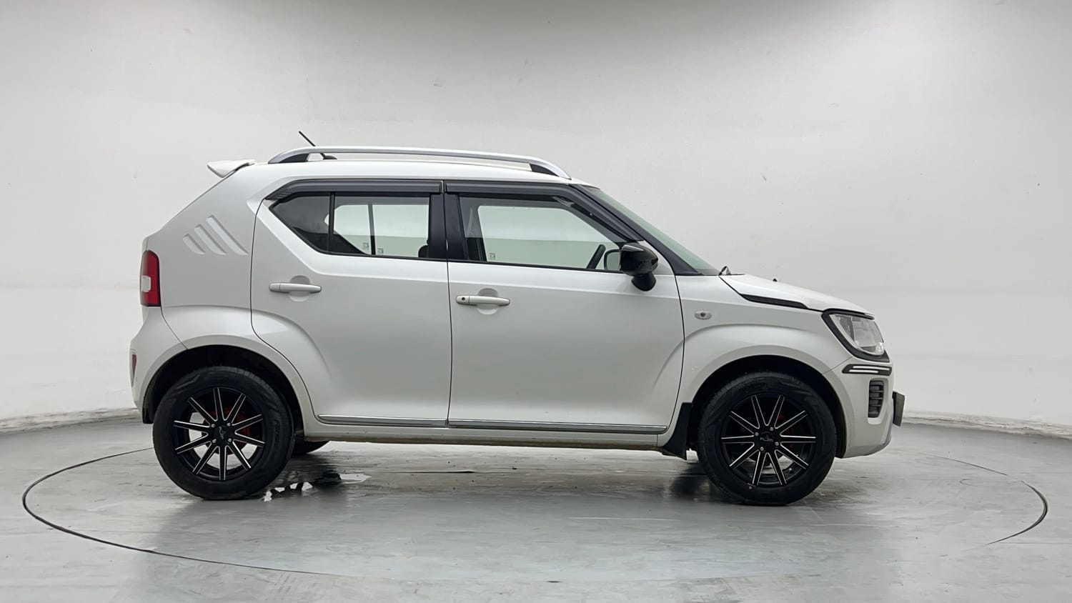 Used 2022 Maruti Suzuki Ignis Sigma 1.2 MT Petrol Manual exterior RIGHT SIDE VIEW