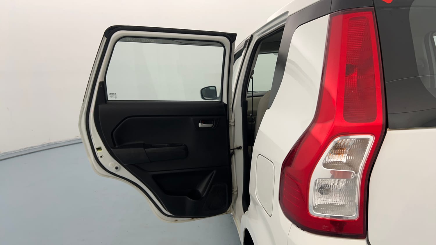 Used 2020 Maruti Suzuki Wagon R 1.0 VXi 1.0 Petrol Manual interior LEFT REAR DOOR OPEN VIEW