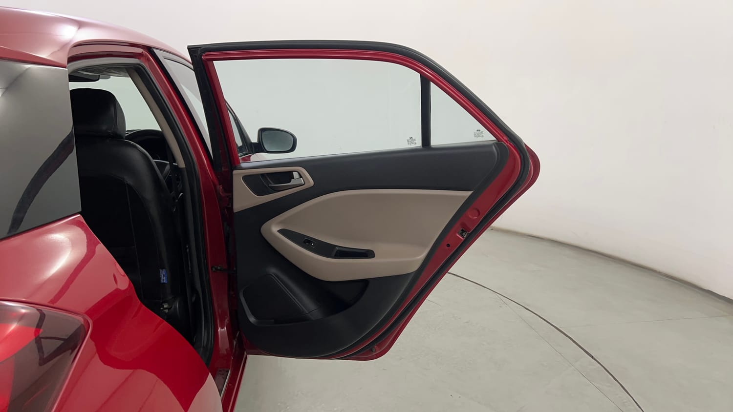 Used 2018 Hyundai Elite i20 Magna Executive 1.2 Petrol Manual interior RIGHT REAR DOOR OPEN VIEW
