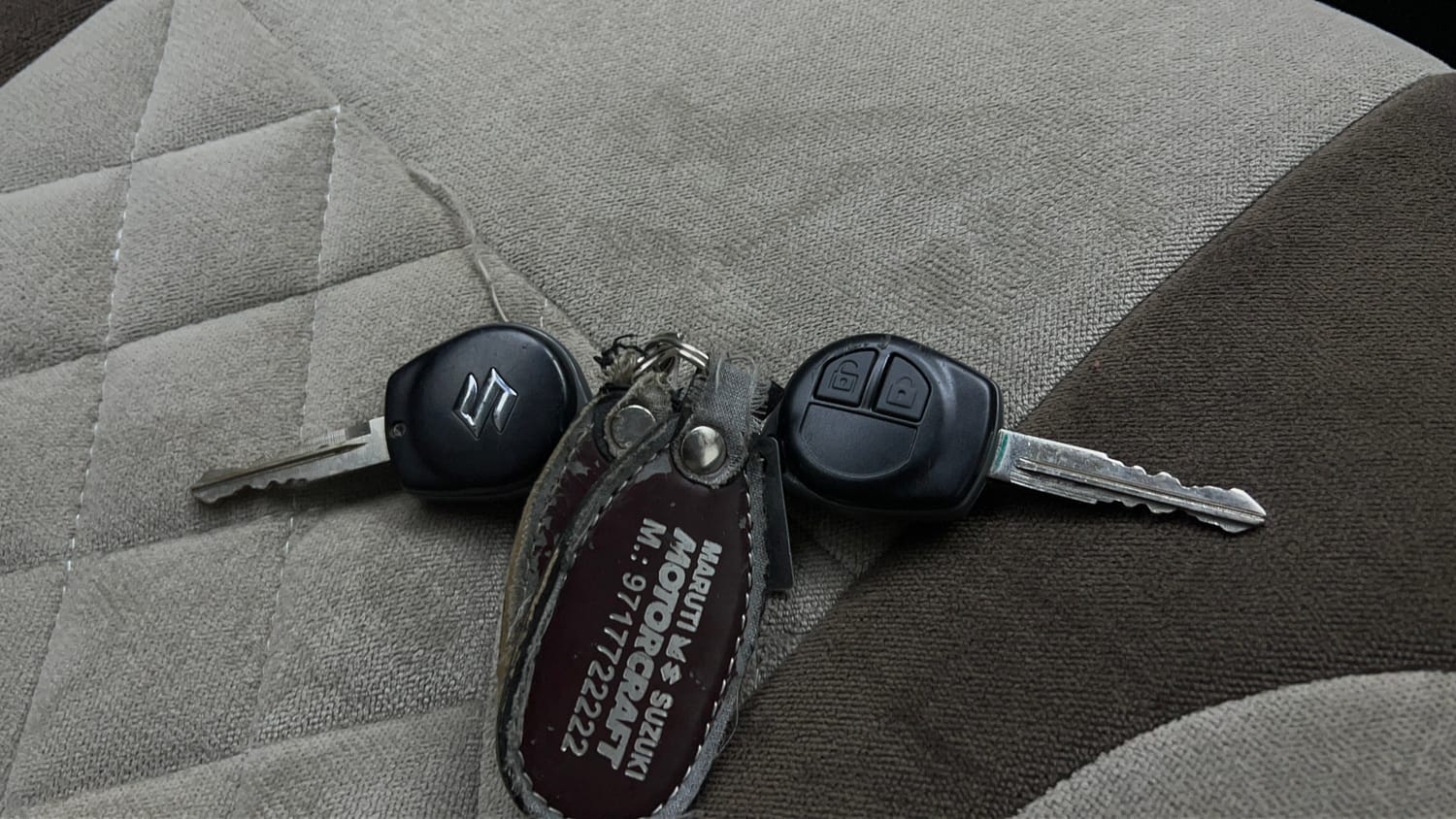 Used 2014 Maruti Suzuki Wagon R VXI Petrol Manual extra CAR KEY VIEW