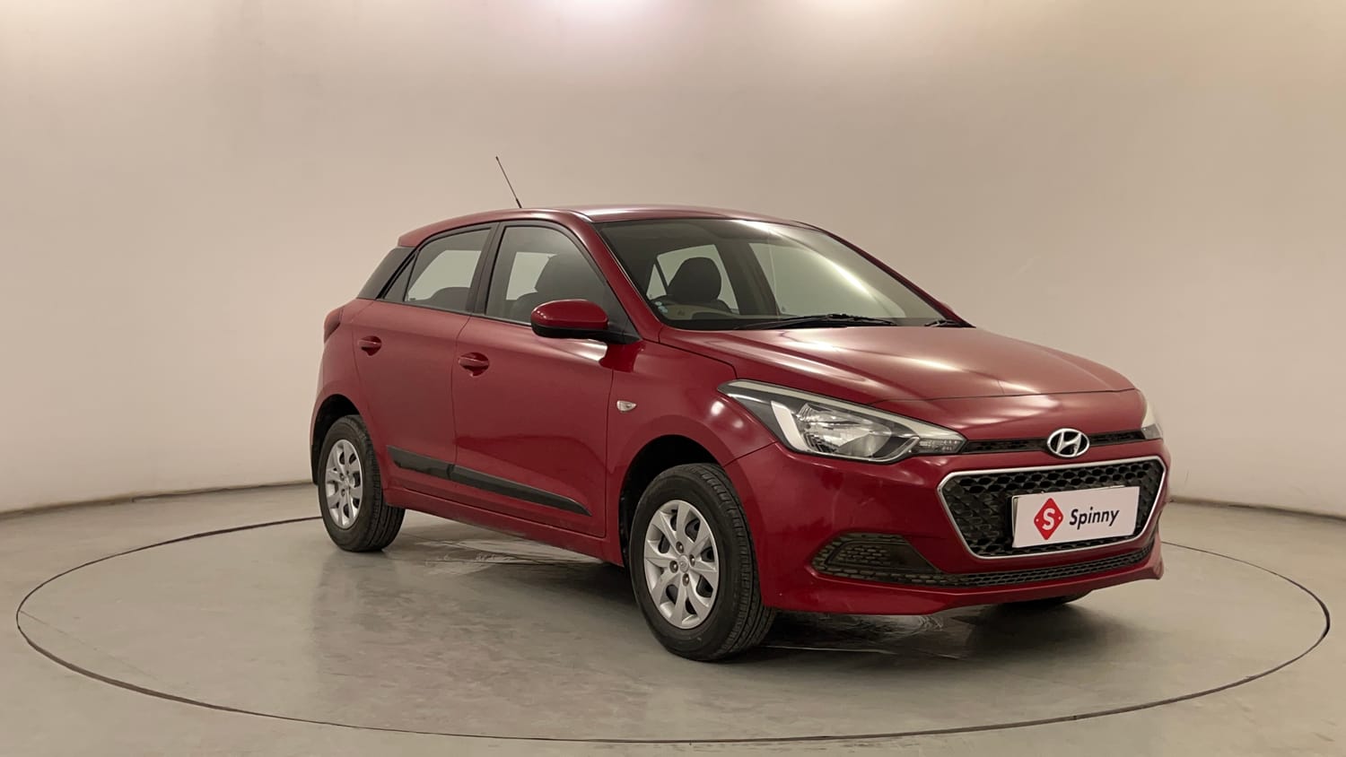 Used 2018 Hyundai Elite i20 Magna Executive 1.2 Petrol Manual exterior RIGHT FRONT CORNER VIEW