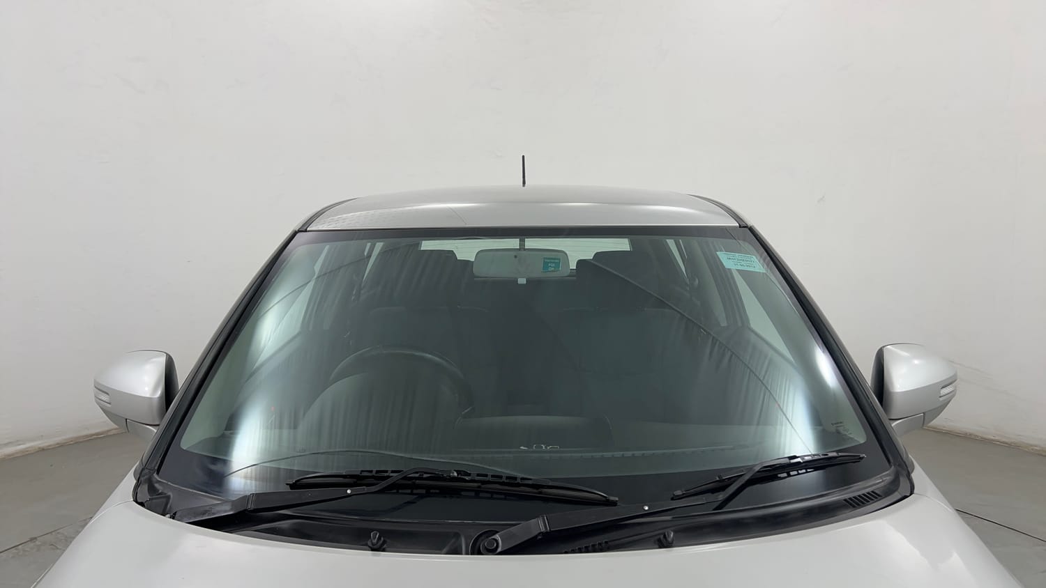 Used 2012 Maruti Suzuki Swift ZDi Diesel Manual exterior FRONT WINDSHIELD VIEW