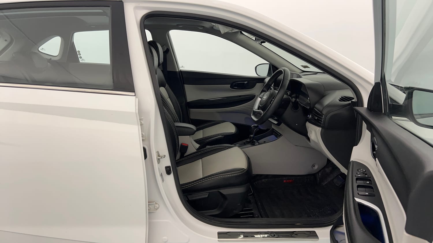 Used 2024 Hyundai New i20 Asta (O) 1.2 IVT Petrol Automatic interior RIGHT SIDE FRONT DOOR CABIN VIEW