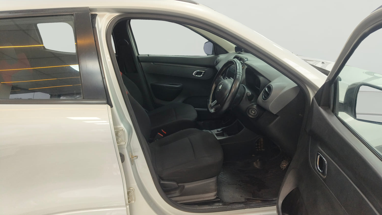 Used 2019 Renault Kwid 1.0 RXT AMT Petrol Automatic interior RIGHT SIDE FRONT DOOR CABIN VIEW