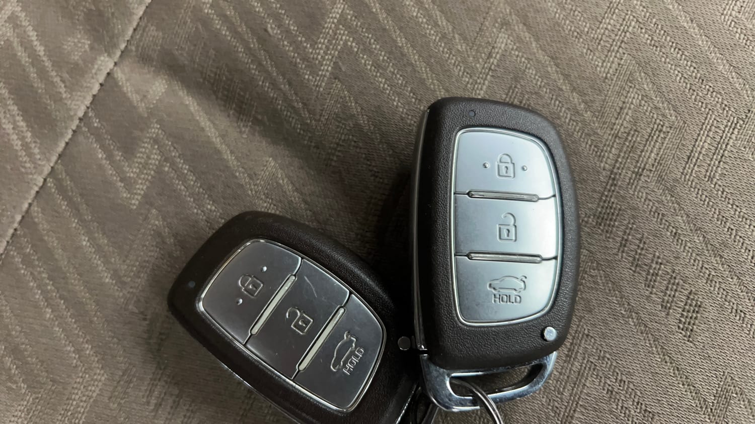 Used 2015 Hyundai Grand i10 Asta AT 1.2 Kappa VTVT Petrol Automatic extra CAR KEY VIEW