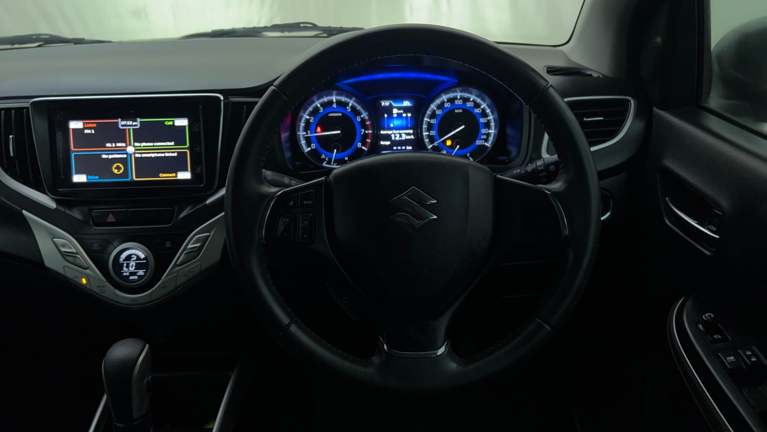 Used 2019 Maruti Suzuki Baleno Alpha 1.2 AT Petrol Automatic interior STEERING VIEW
