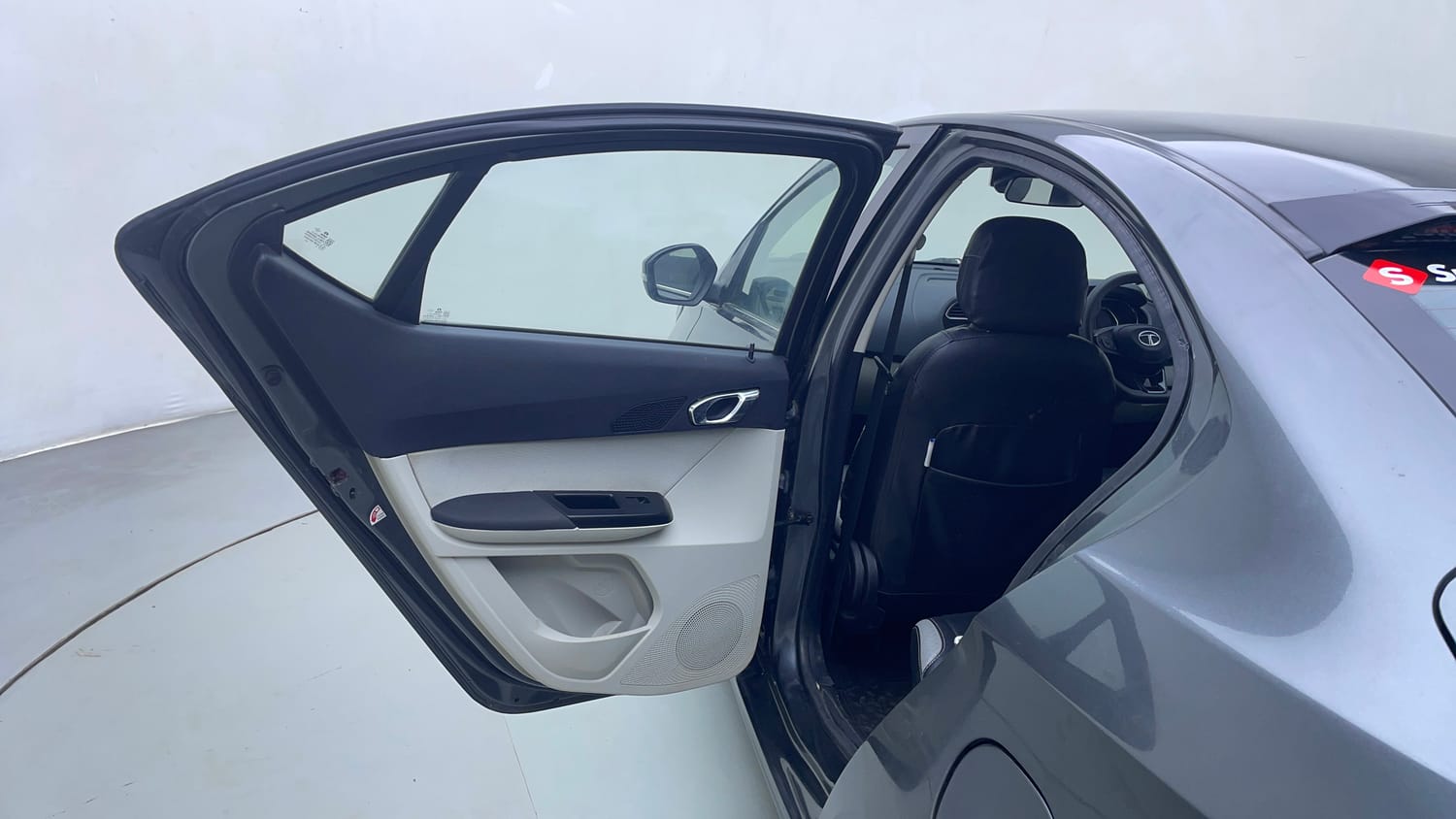 Used 2022 Tata Tigor XZ Plus CNG Cng Manual interior LEFT REAR DOOR OPEN VIEW