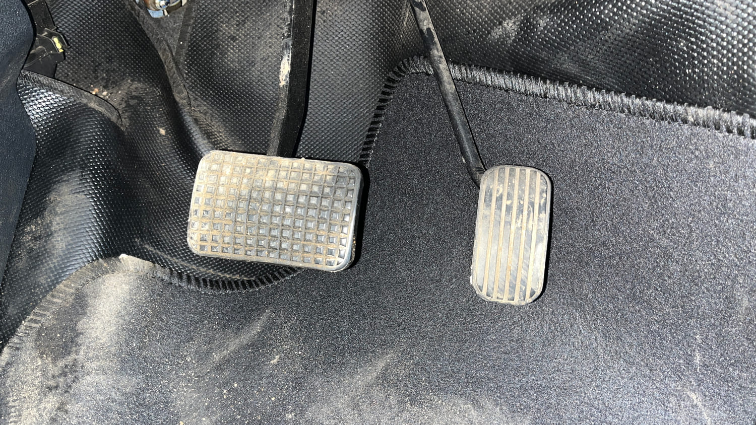 Used 2018 Tata Tiago Revotron XZA Petrol Automatic interior PEDALS VIEW