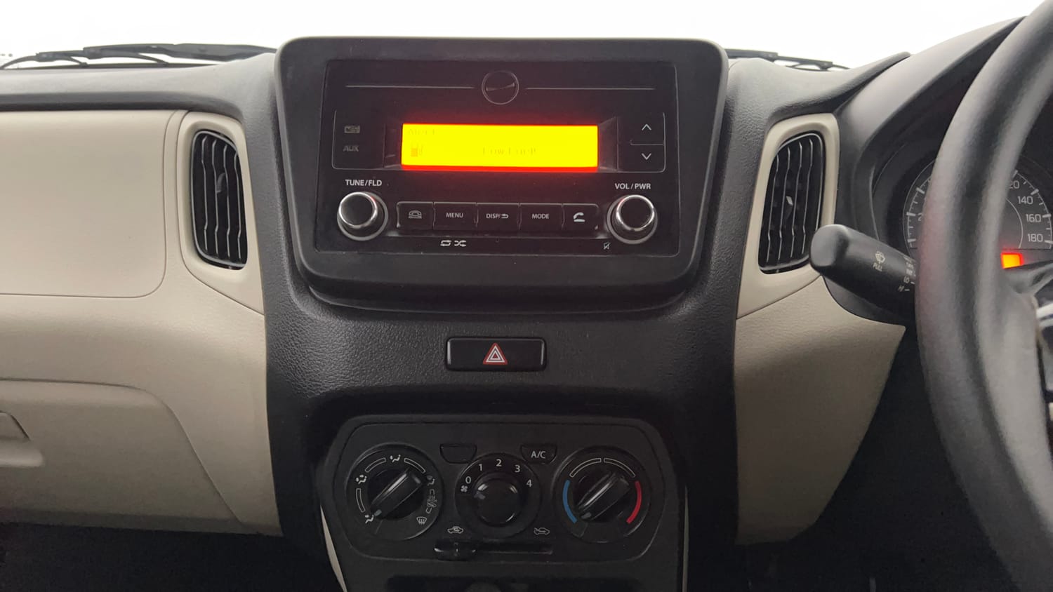 Used 2020 Maruti Suzuki Wagon R 1.0 VXi 1.0 Petrol Manual interior MUSIC SYSTEM & AC CONTROL VIEW