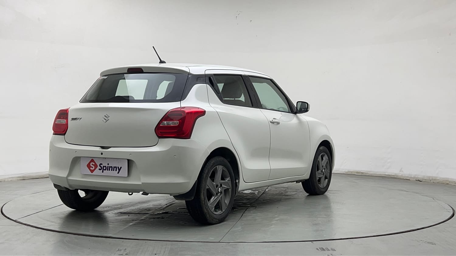 Used 2020 Maruti Suzuki Swift VXI CNG (Outside Fitted) Cng Manual exterior RIGHT REAR CORNER VIEW