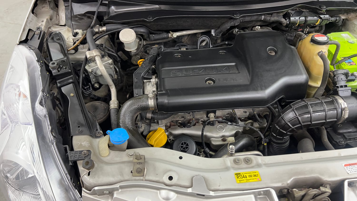 Used 2012 Maruti Suzuki Swift ZDi Diesel Manual engine ENGINE RIGHT SIDE VIEW