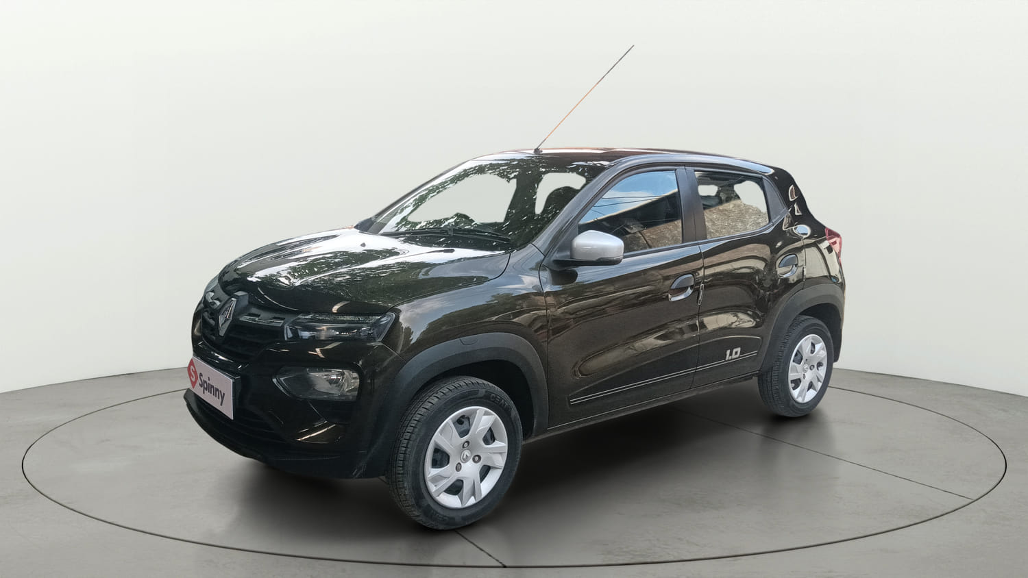 Used 2025 Renault Kwid RXT 1.0L Petrol Manual exterior LEFT FRONT CORNER VIEW