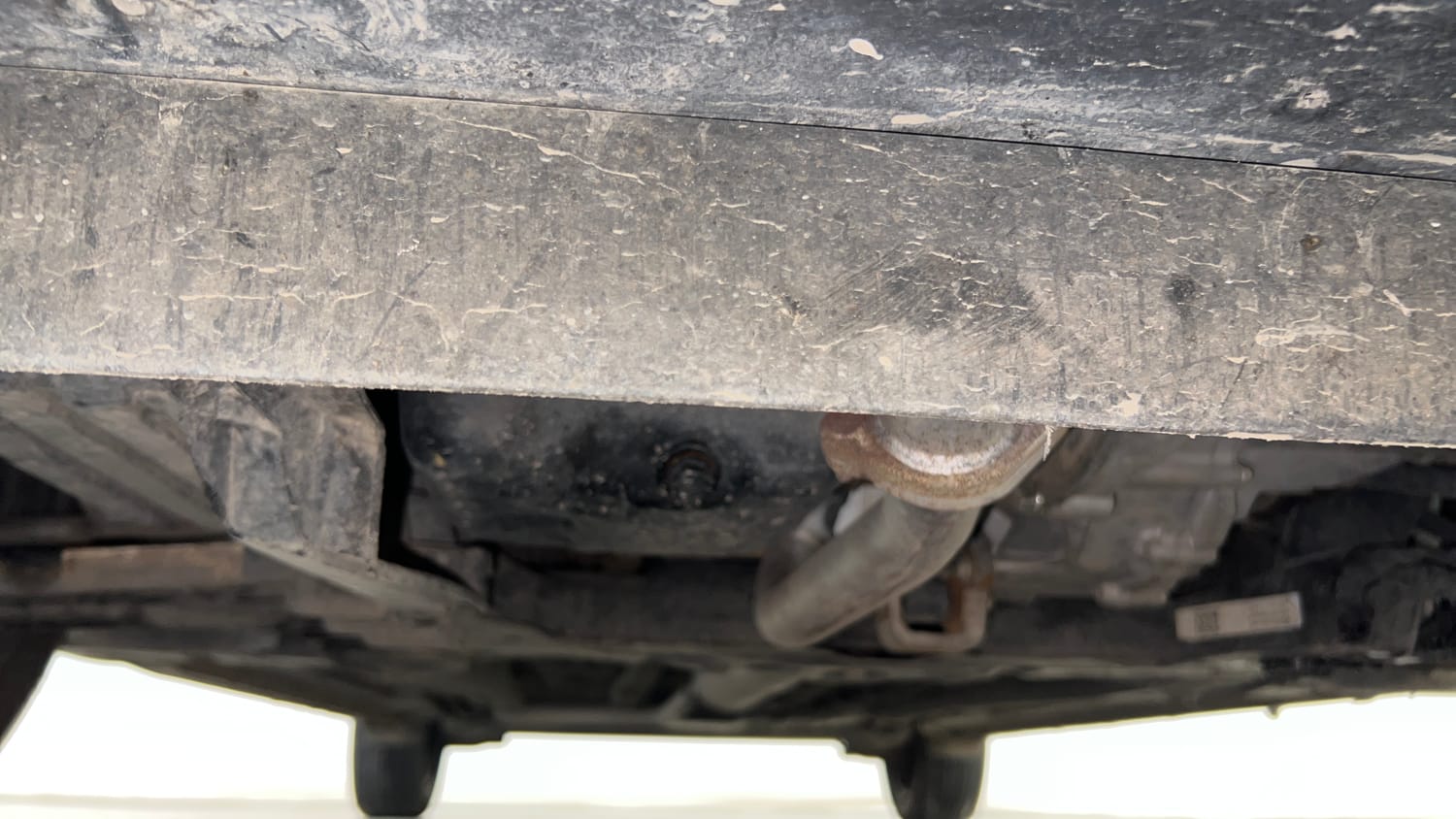 Used 2024 Tata Altroz XM Petrol Petrol Manual extra FRONT LEFT UNDERBODY VIEW