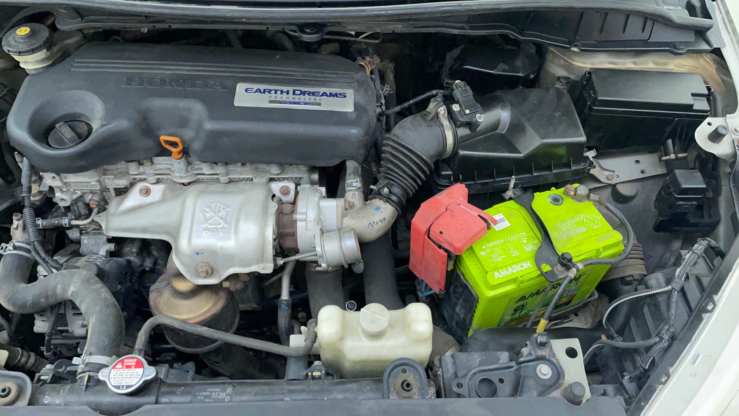 Used 2016 Honda City VX (O) MT Diesel Diesel Manual engine ENGINE LEFT SIDE VIEW