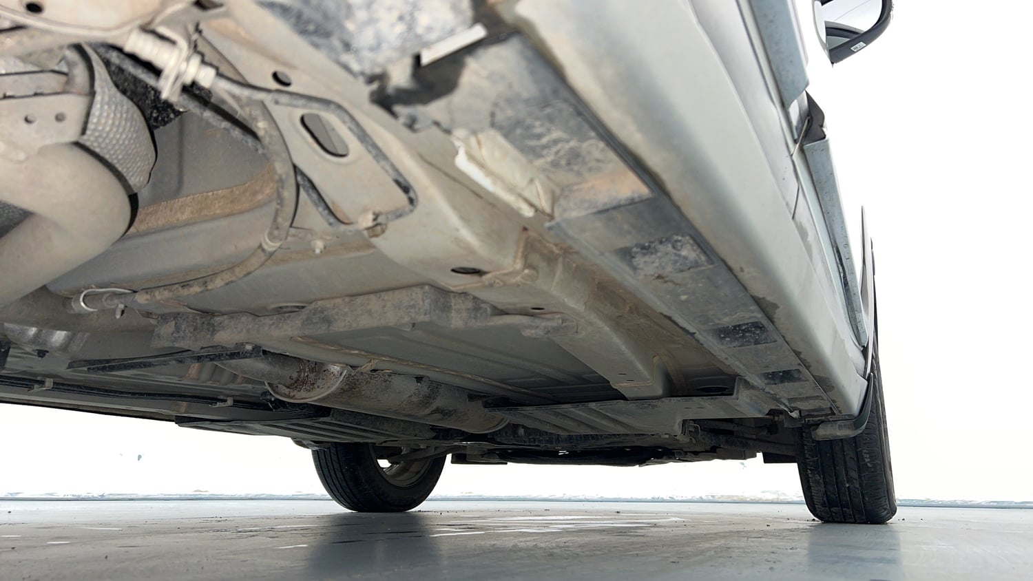 Used 2025 Maruti Suzuki Fronx Zeta 1.0L Turbo MT Petrol Manual extra REAR RIGHT UNDERBODY VIEW