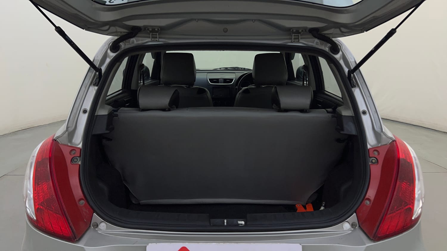 Used 2012 Maruti Suzuki Swift VXi Petrol Manual interior DICKY INSIDE VIEW