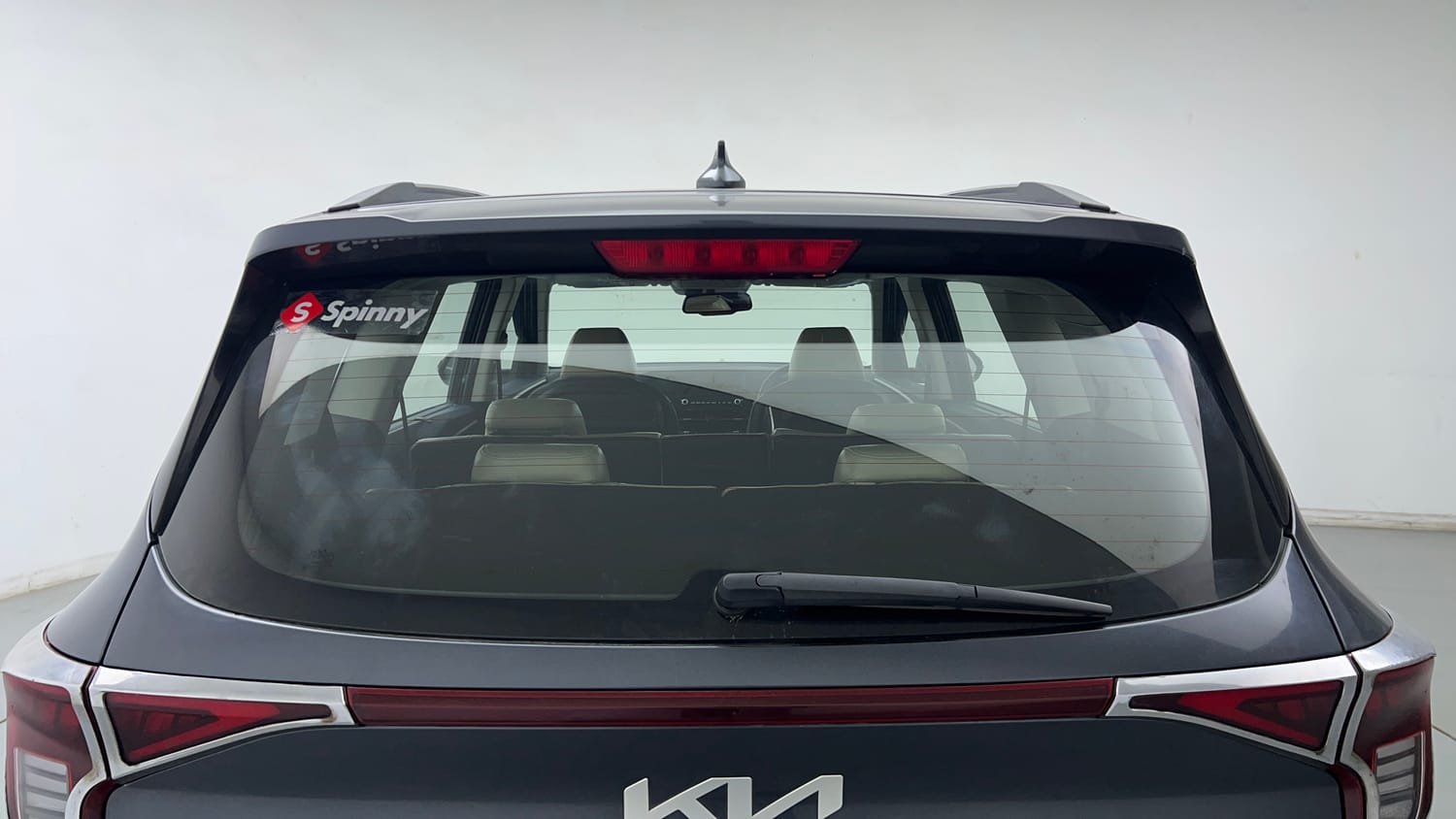 Used 2022 Kia Carens Luxury Plus 1.4 Petrol DCT 7 STR Petrol Automatic exterior BACK WINDSHIELD VIEW