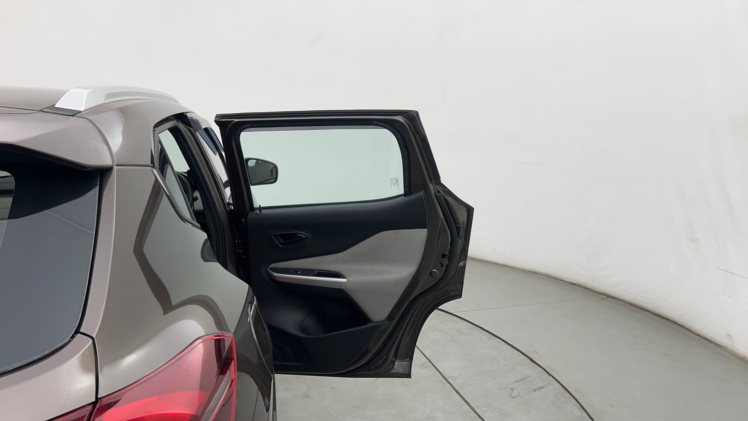 Used 2023 Nissan Magnite XE Petrol Manual interior RIGHT REAR DOOR OPEN VIEW