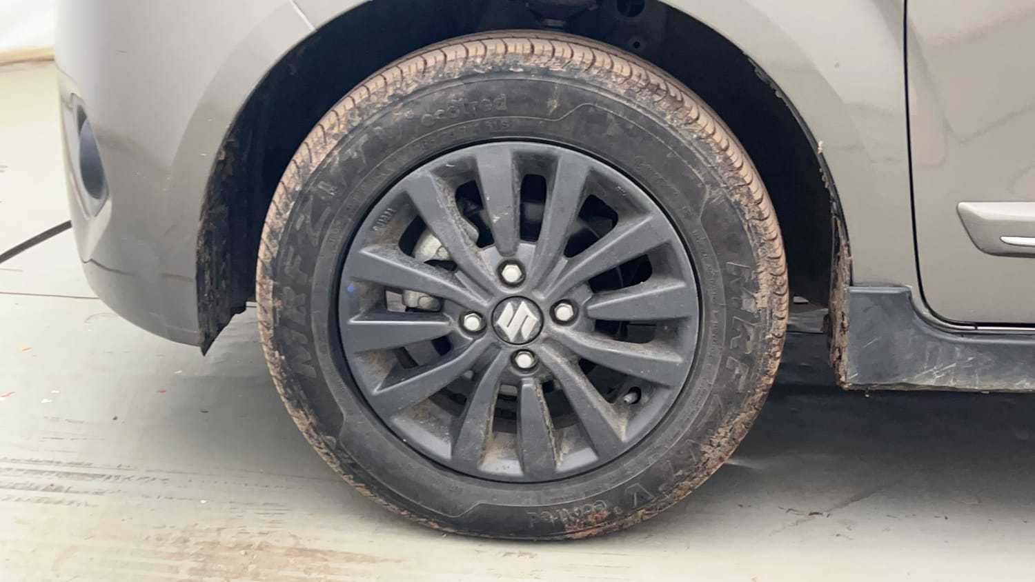 Used 2024 Maruti Suzuki Wagon R ZXI Plus 1.2 Petrol Manual tyres LEFT FRONT TYRE RIM VIEW