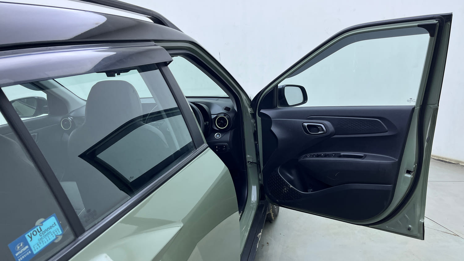 Used 2025 Hyundai Exter SX (O) Connect 1.2 AMT Dual Tone Petrol Automatic interior RIGHT FRONT DOOR OPEN VIEW