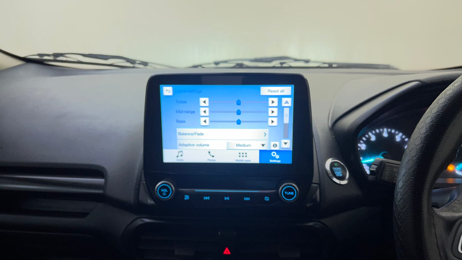 Used 2019 Ford EcoSport Titanium + 1.5L Ti-VCT Petrol Manual top_features Integrated (in-dash) music system